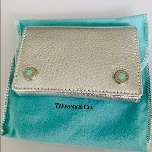 SOLD Tiffany & Co. Leather key holder 💙